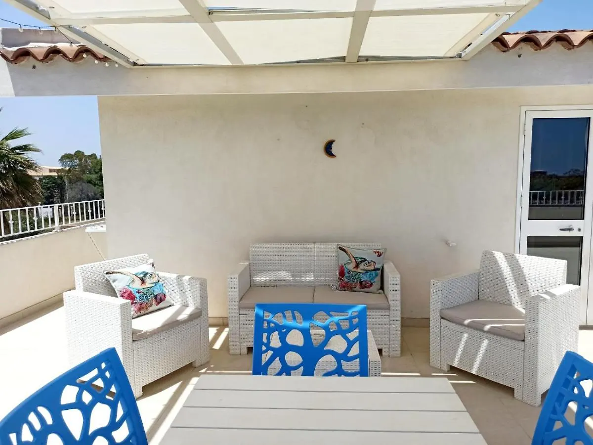 il CARRUBBO, alloggio in villa a Marzamemi
